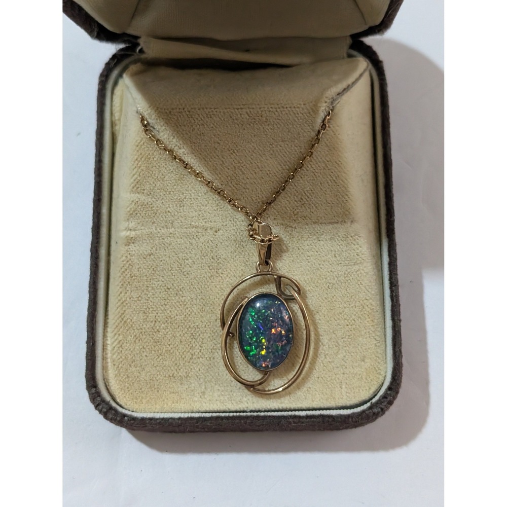 Vintage Australian Black Opal Pendant Necklace Gold Tone Orbital Frame 18 Inch